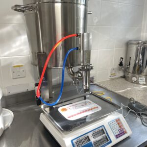 Kitchen and Jarring Machine