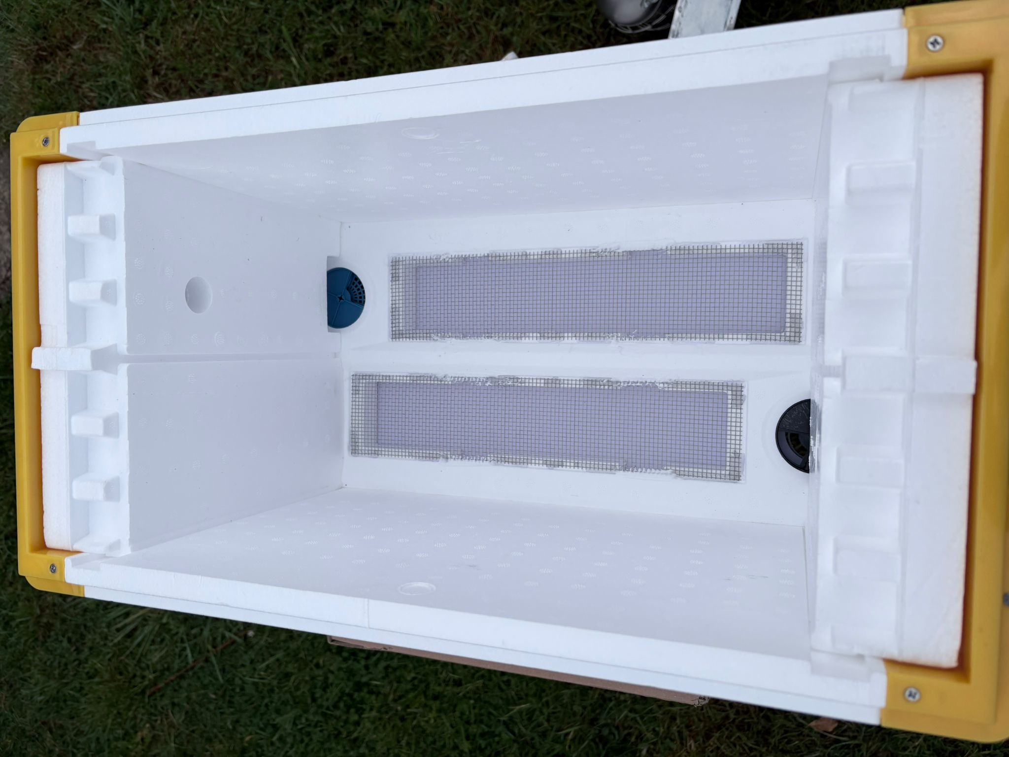 DSM Polynuc, National and Langstroth Nuc box - Flat packed - Image 2